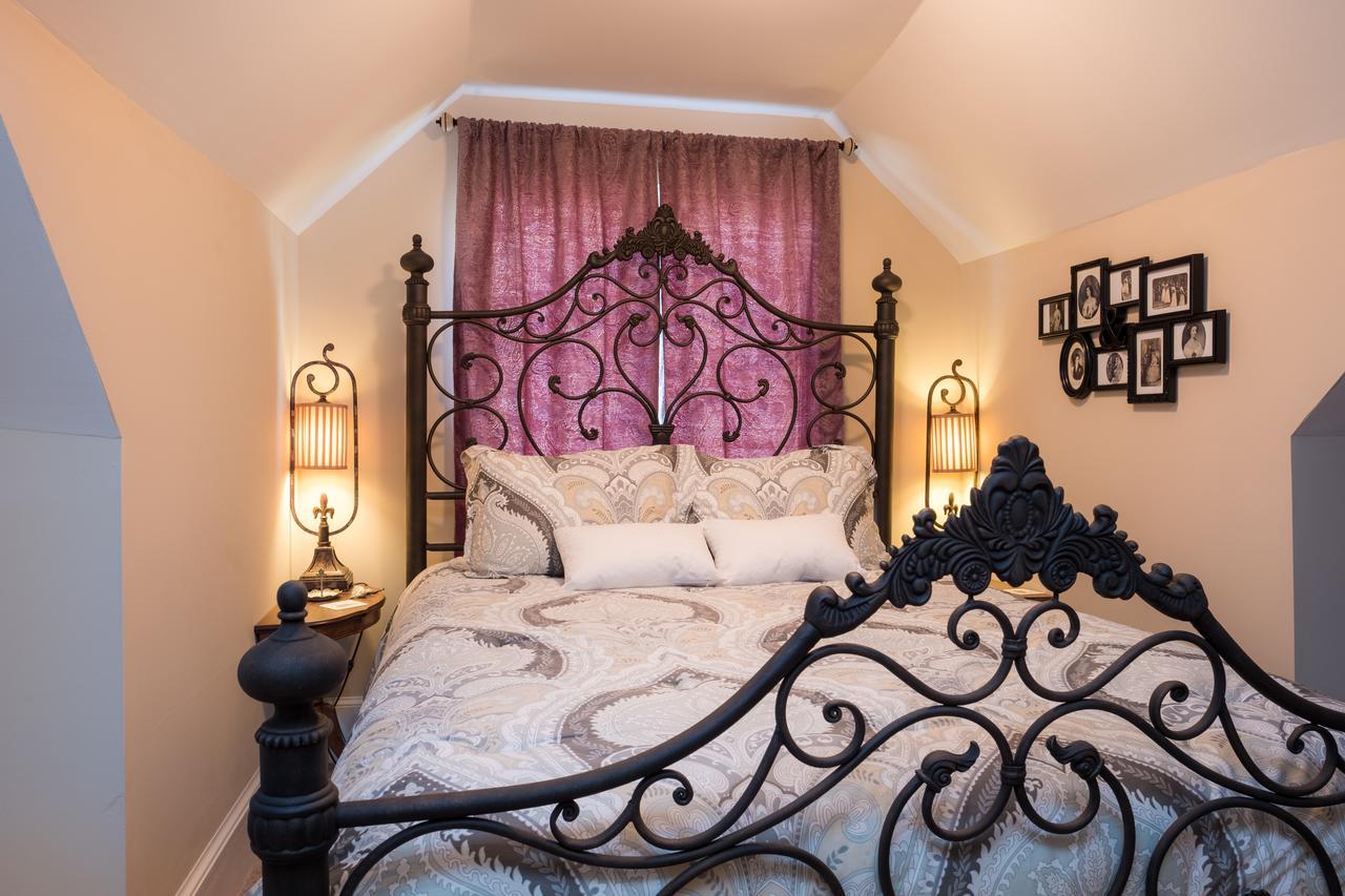 كولونيال Dennison Street Inn, B & B المظهر الخارجي الصورة
